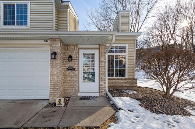 15325 Greenhaven Lane 106, Burnsville, MN 55306