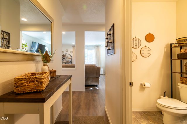 16619 Landing Court, La Pine, OR 97739