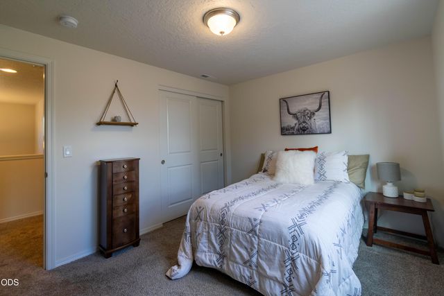 16619 Landing Court, La Pine, OR 97739