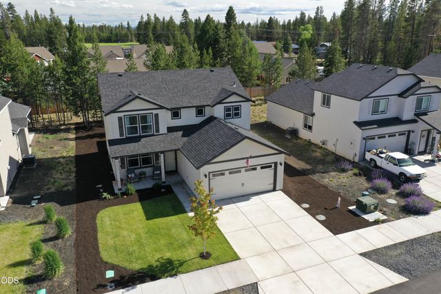 16619 Landing Court, La Pine, OR 97739