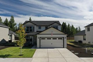 16619 Landing Court, La Pine, OR 97739