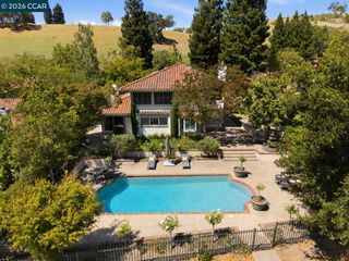 316 Live Oak Dr, Danville, CA 94506