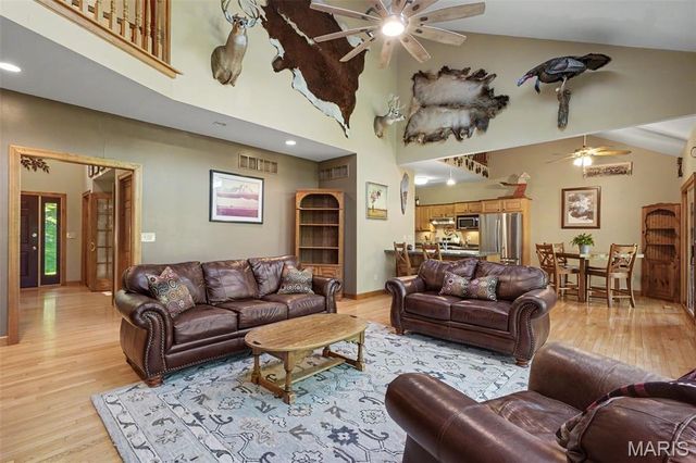 1311 Duke Road, Augusta, MO 63332