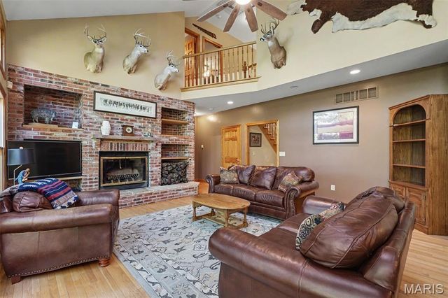 1311 Duke Road, Augusta, MO 63332