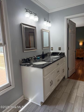 380 W Denny Avenue, Pinebluff, NC 28373