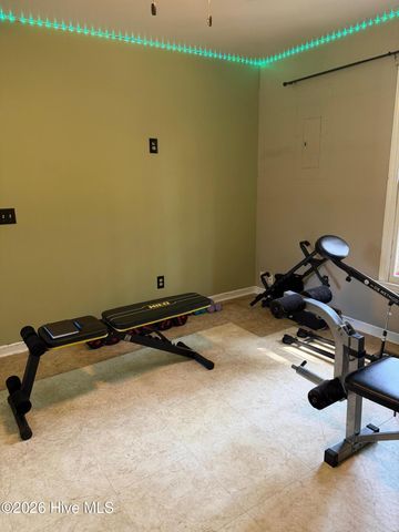 380 W Denny Avenue, Pinebluff, NC 28373