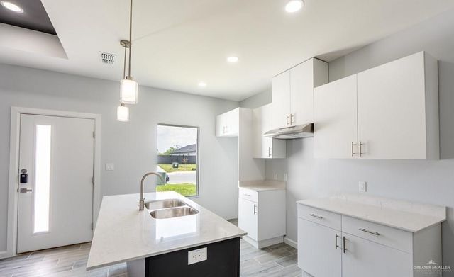1725 Clinton Street, Harlingen, TX 78550