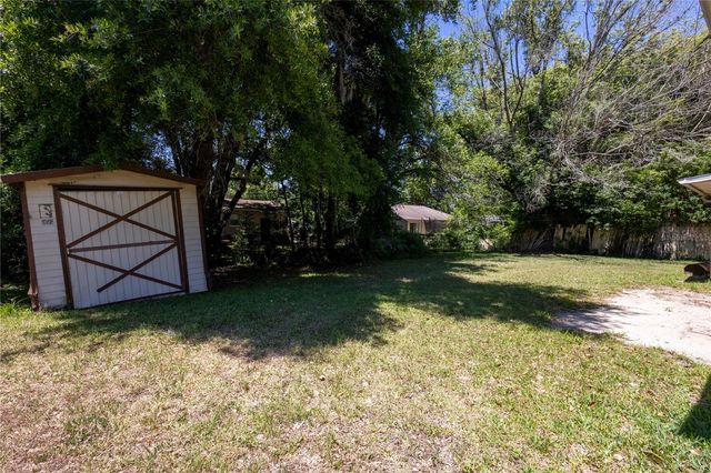 6281 SE HAMES ROAD, Belleview, FL 34420