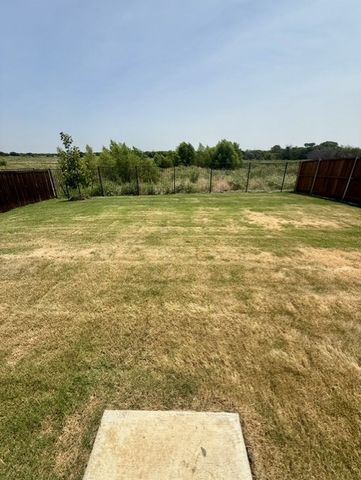 6320 Auburn Dale Road, Pilot Point, TX 76258