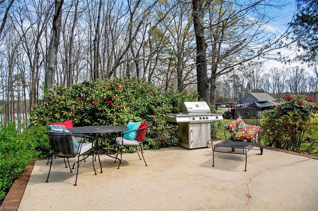 623 Stoney Creek Church Road, Alamance, NC 27217