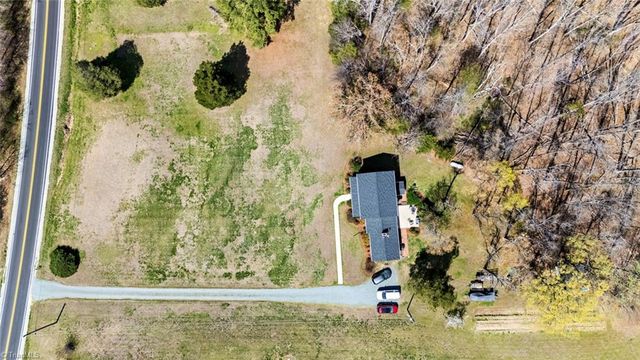 623 Stoney Creek Church Road, Alamance, NC 27217