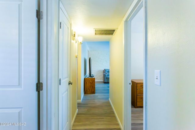 6730 E Hawk Drive, Tucson, AZ 85730