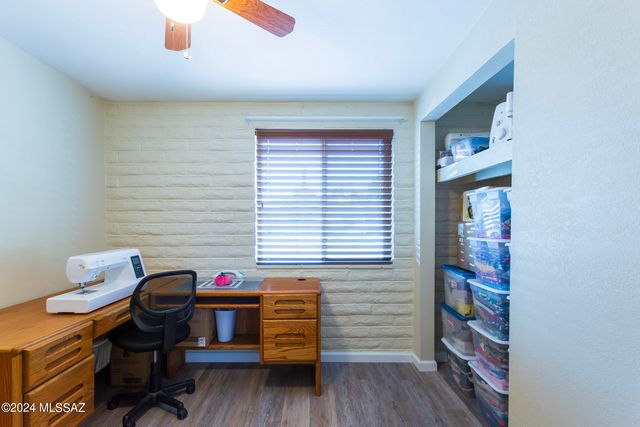 6730 E Hawk Drive, Tucson, AZ 85730