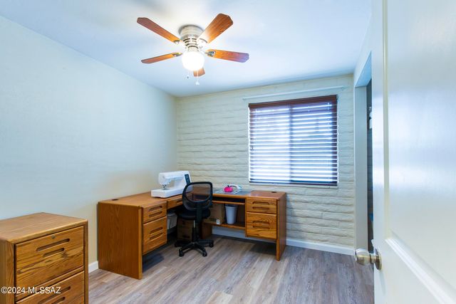 6730 E Hawk Drive, Tucson, AZ 85730