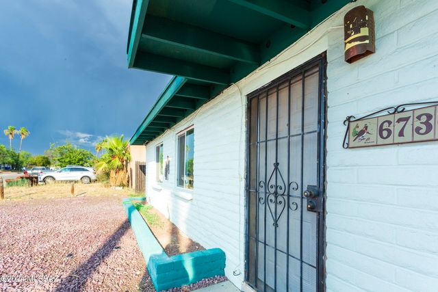 6730 E Hawk Drive, Tucson, AZ 85730