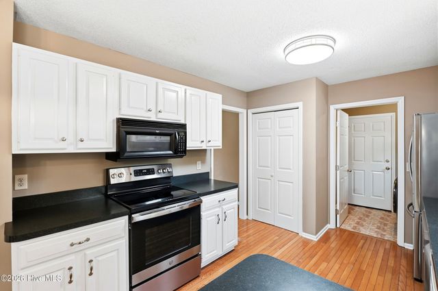 3110 Tottenham Court, Wilmington, NC 28409