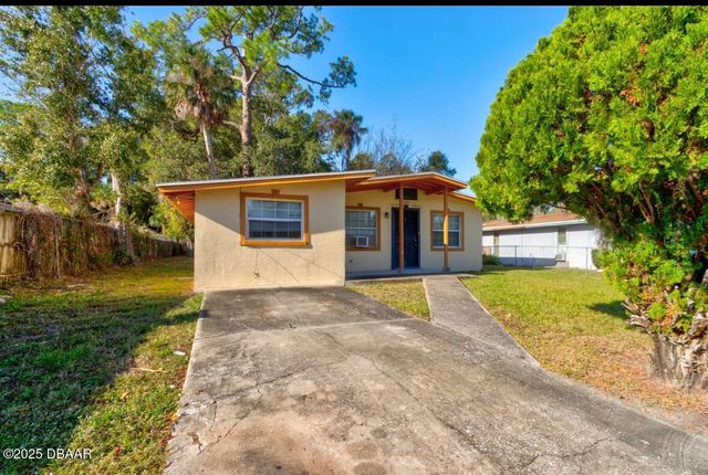 226 Lockhart Street, Daytona Beach, FL 32114