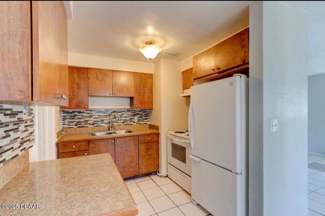 226 Lockhart Street, Daytona Beach, FL 32114