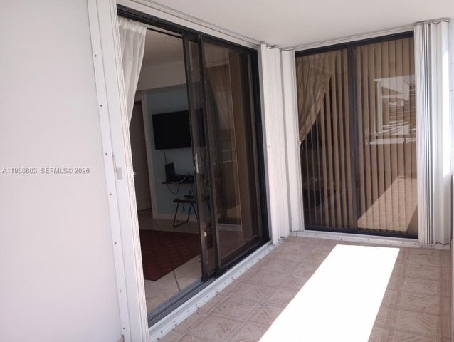 6830 Indian Creek Dr 5B, Miami Beach, FL 33141