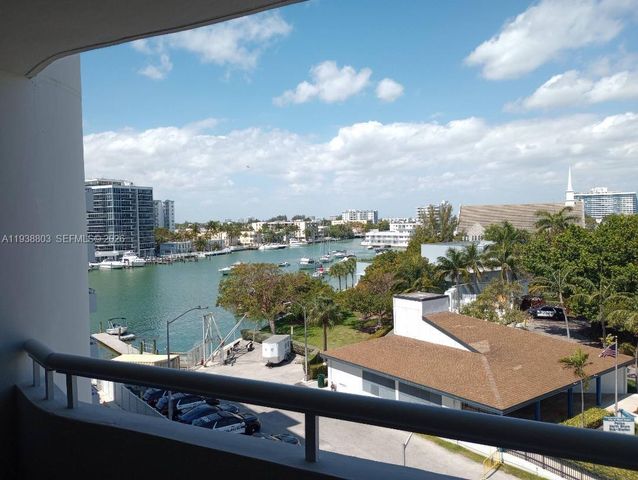 6830 Indian Creek Dr 5B, Miami Beach, FL 33141