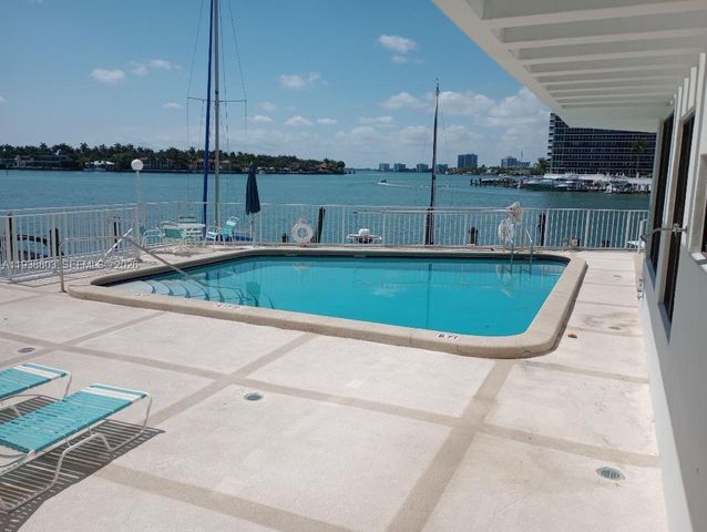 6830 Indian Creek Dr 5B, Miami Beach, FL 33141