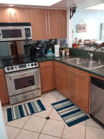 6830 Indian Creek Dr 5B, Miami Beach, FL 33141