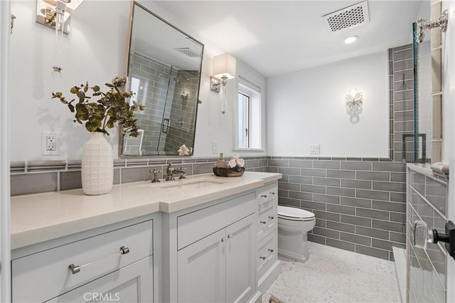 2115 Catalina, Laguna Beach, CA 92651