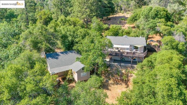 18475 E Hershey Rd, Tuolumne, CA 95379