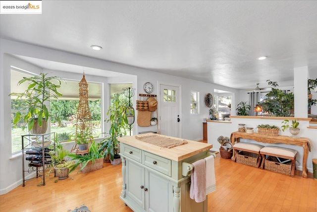 18475 E Hershey Rd, Tuolumne, CA 95379