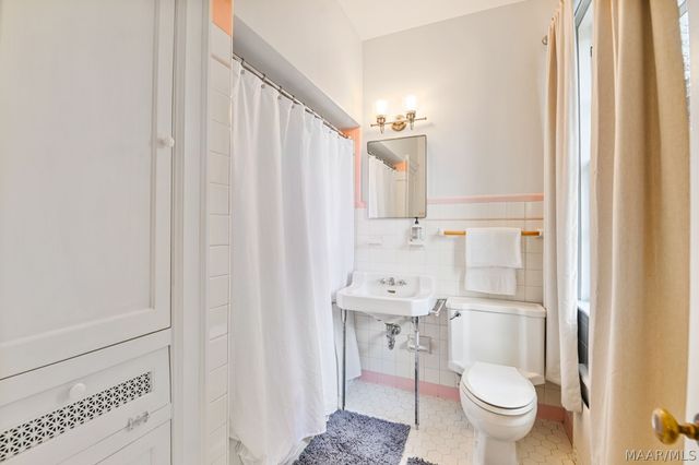 1733 S Perry Street, Montgomery, AL 36104