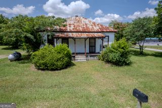 120 E Montgomery Street, Tennille, GA 31089