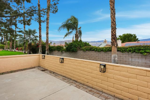 41597 Armanac Court, Palm Desert, CA 92260