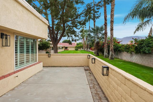 41597 Armanac Court, Palm Desert, CA 92260