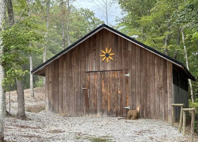 301 Otter Creek Road, Strunk, KY 42649