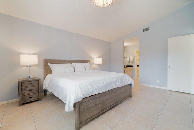 13335 Bedford Mews Court, Wellington, FL 33414