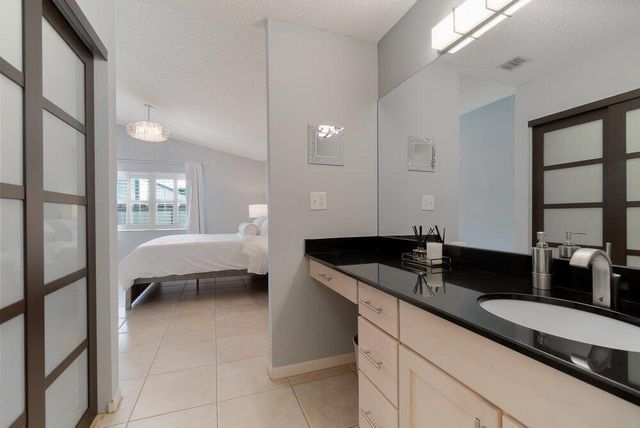 13335 Bedford Mews Court, Wellington, FL 33414