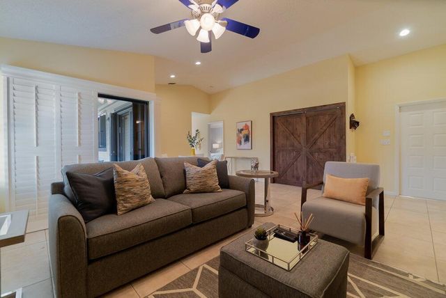 13335 Bedford Mews Court, Wellington, FL 33414