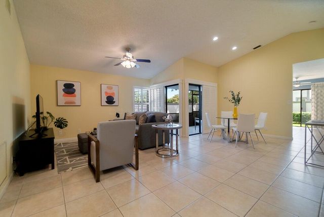 13335 Bedford Mews Court, Wellington, FL 33414