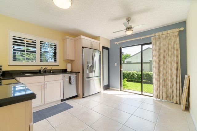 13335 Bedford Mews Court, Wellington, FL 33414