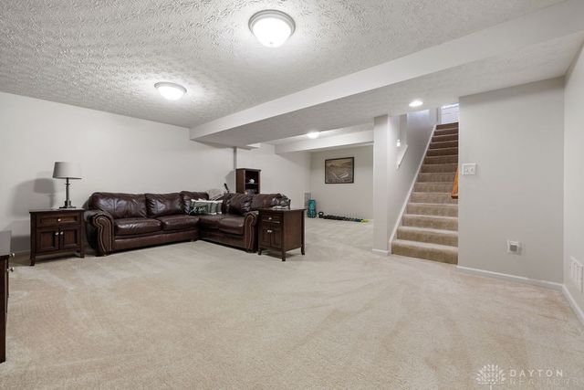 1475 Artesian Lane, Fairborn, OH 45324