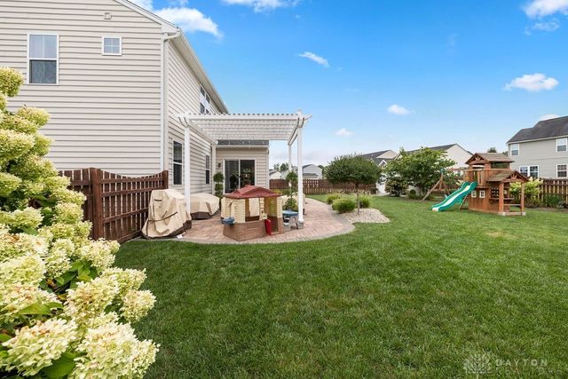 1475 Artesian Lane, Fairborn, OH 45324