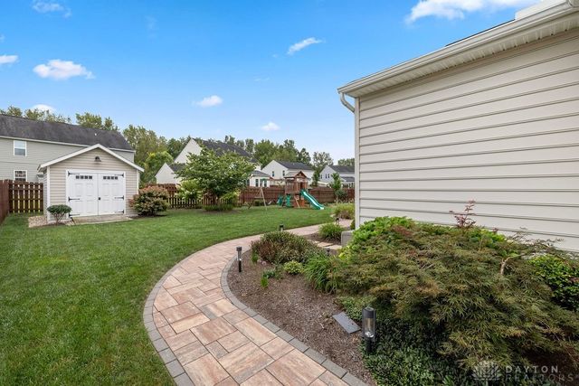 1475 Artesian Lane, Fairborn, OH 45324
