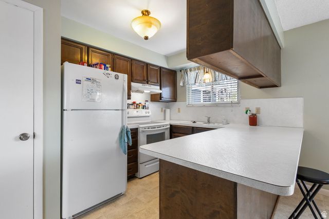 4974 S GREENTREE WAY, Taylorsville, UT 84129