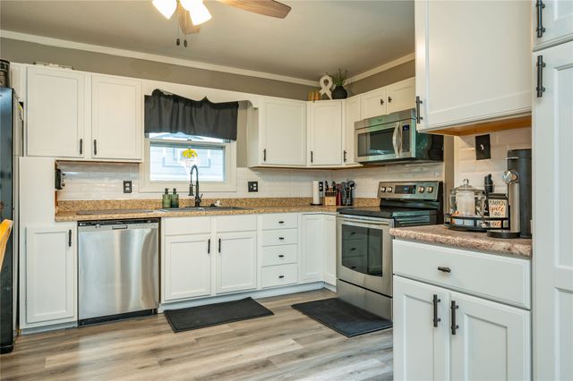 112 12th Street SE, Altoona, IA 50009
