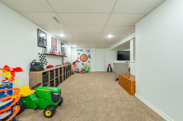 112 12th Street SE, Altoona, IA 50009