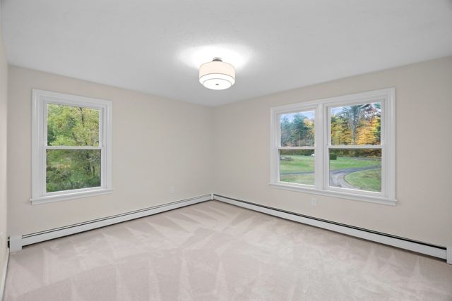 50 Mccracken Rd, Millbury, MA 01527
