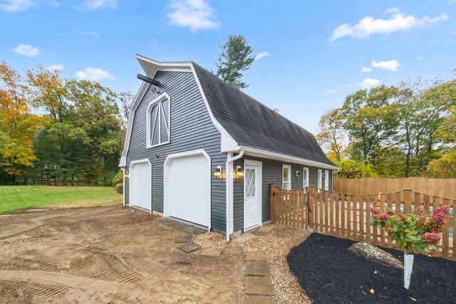50 Mccracken Rd, Millbury, MA 01527