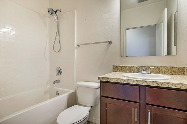 1174 SW Goodman Ave, Port St Lucie, FL 34953