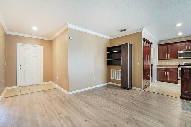 1174 SW Goodman Ave, Port St Lucie, FL 34953