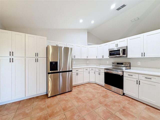 9537 SW 53RD CIRCLE, Ocala, FL 34476